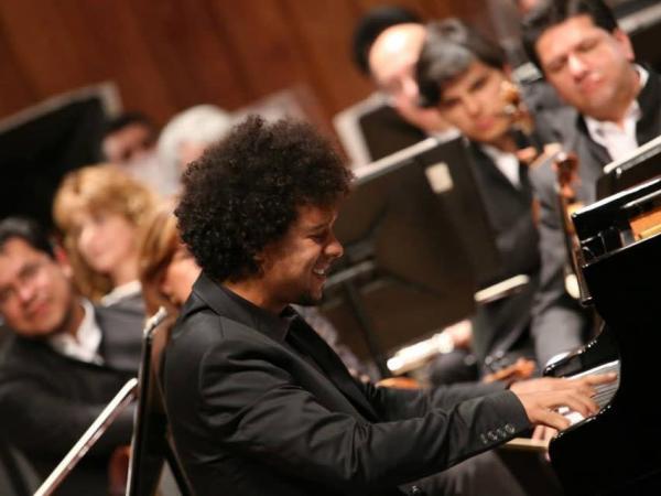 Aldo Lopez-Gavilan - Cuba in Ohio