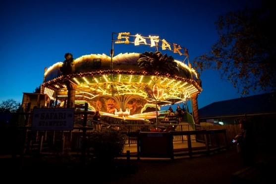 This image has an empty alt attribute; its file name is Zoombezi-Bay.jpg