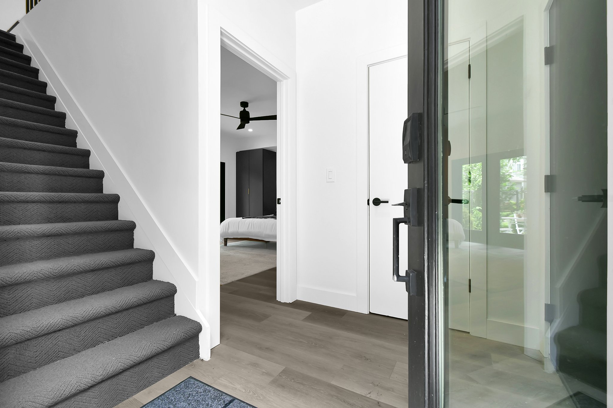 1 web or mls 464 south ln 1