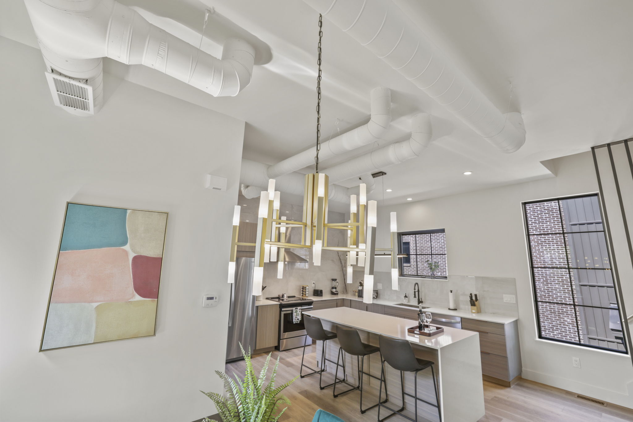 28 web or mls GR7A1264 1