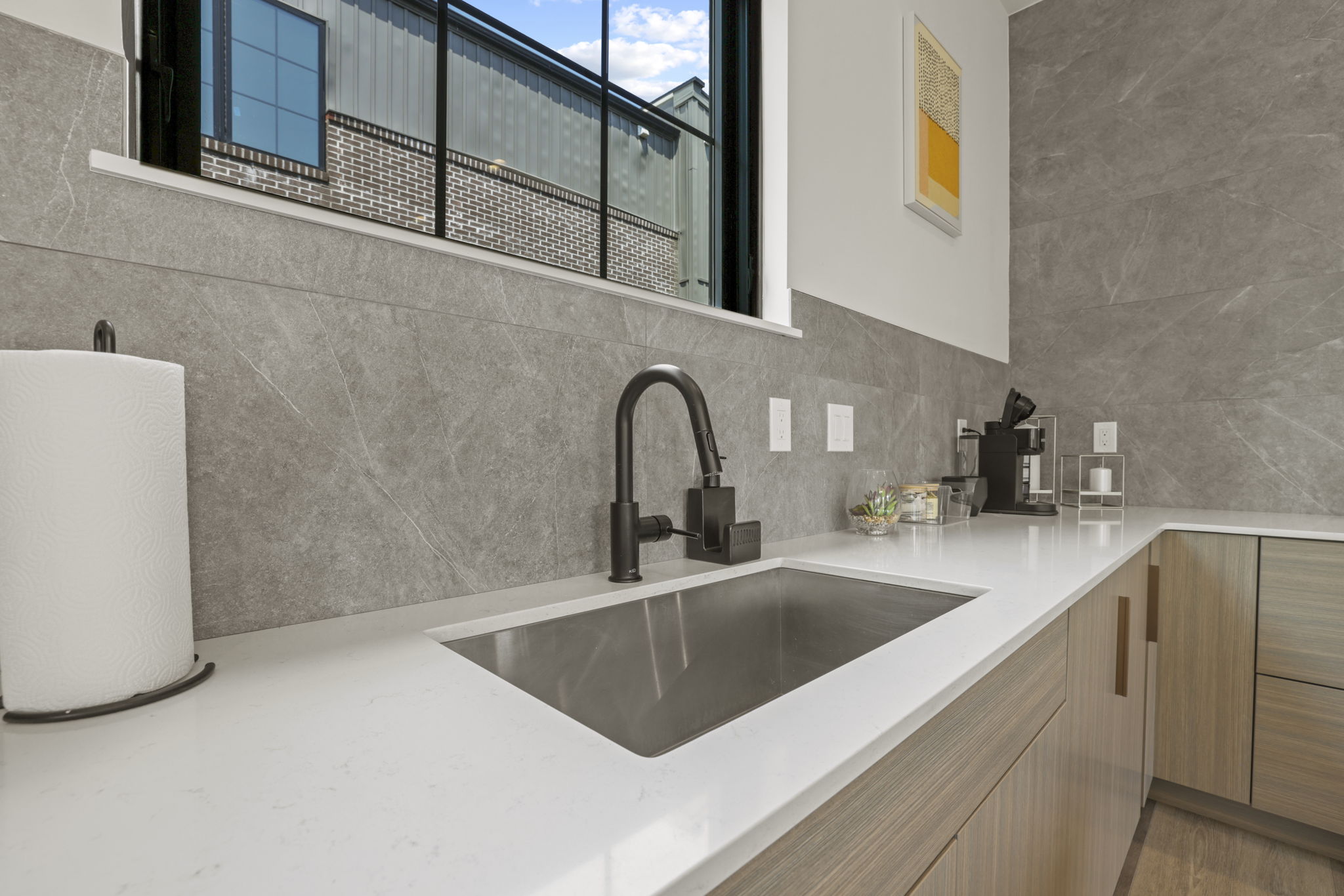 32 web or mls GR7A1499