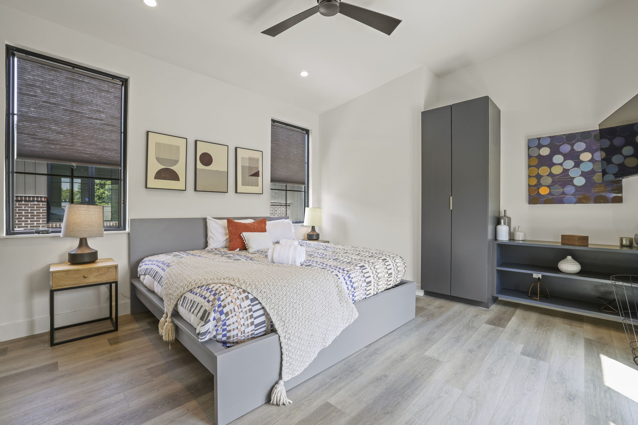 39 web or mls GR7A1545