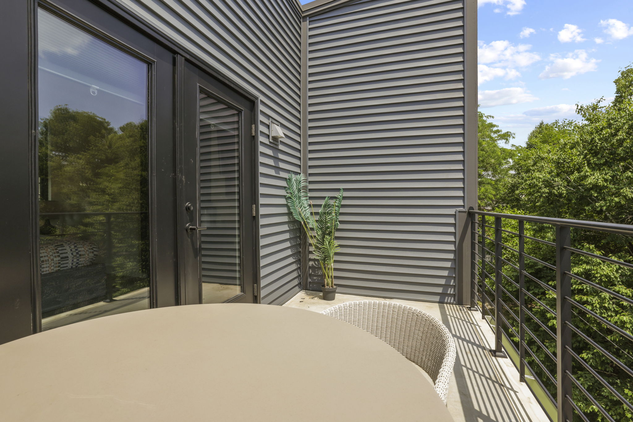 48 web or mls GR7A1583 1