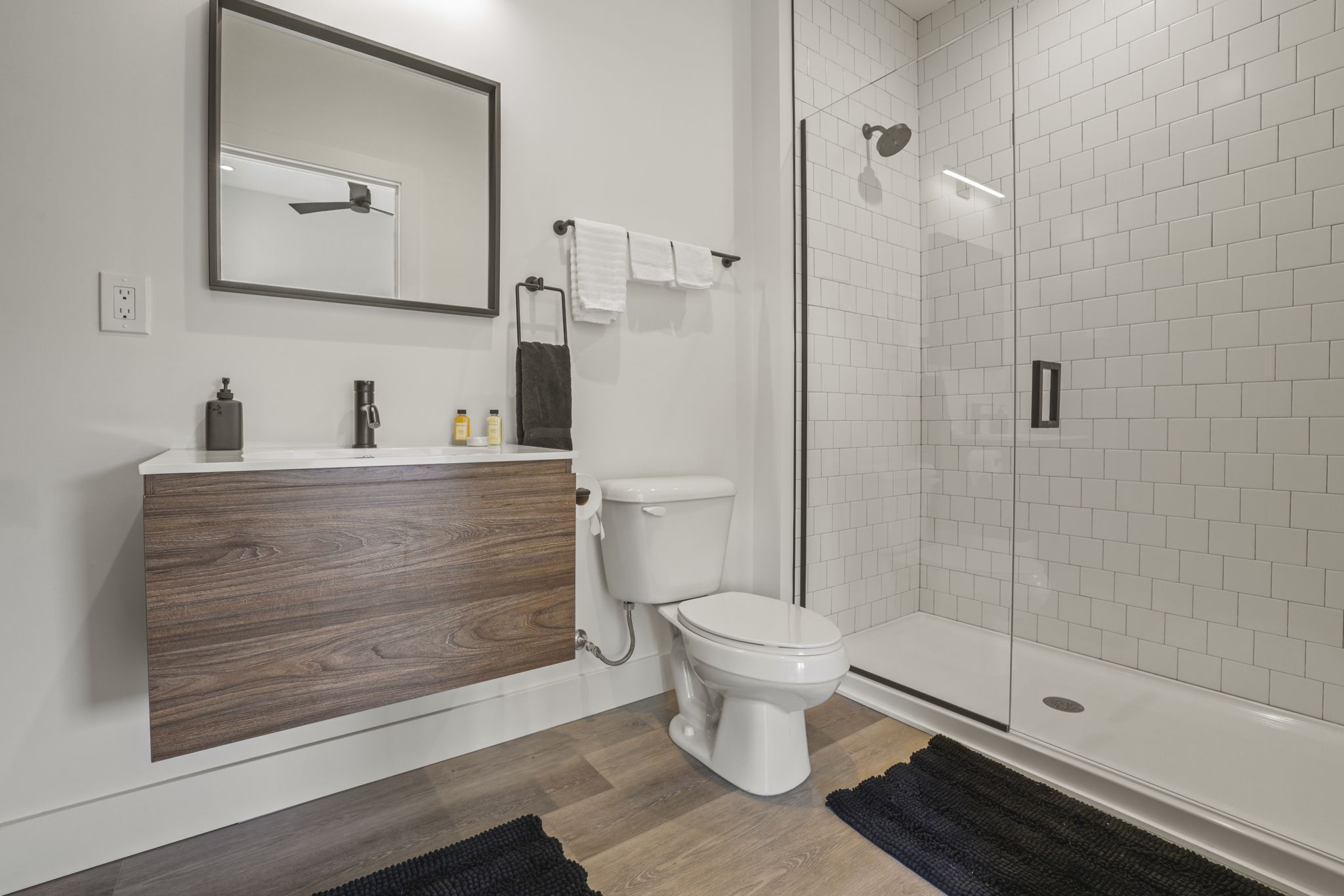 52 web or mls GR7A1602