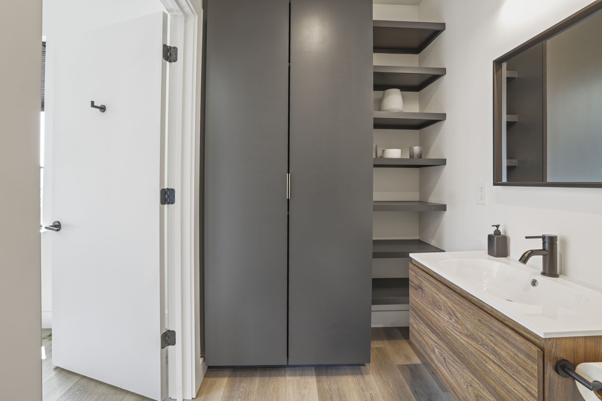 55 web or mls GR7A1617