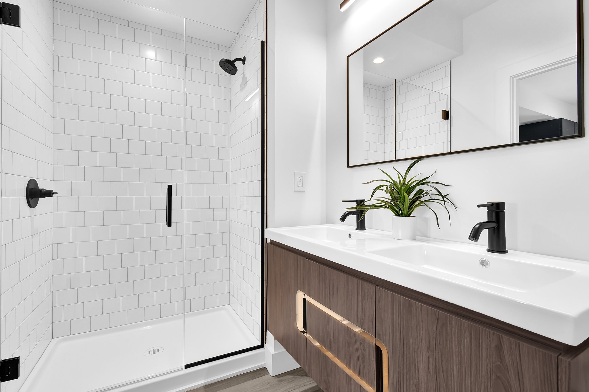 7 web or mls 464 south ln 1