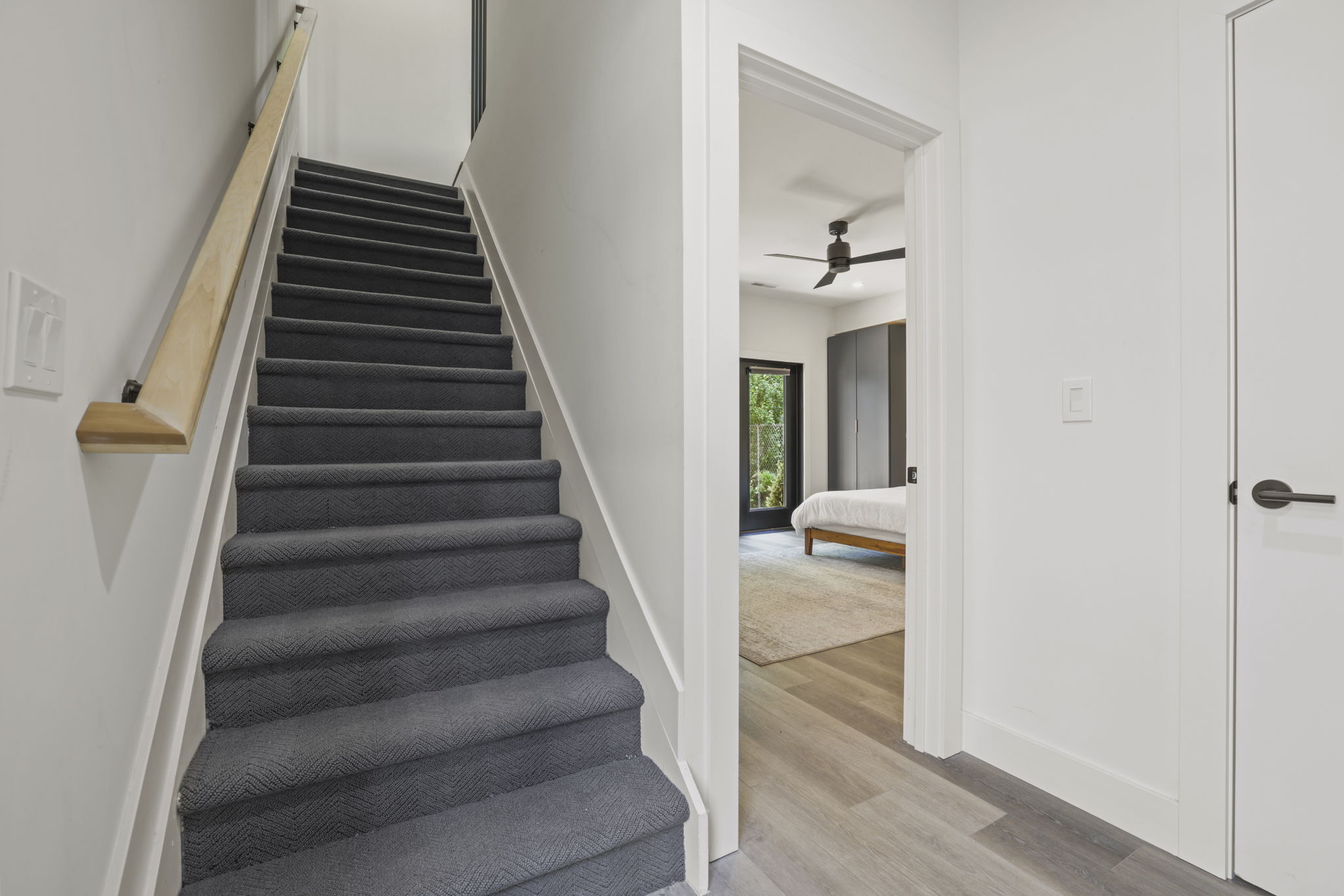 8 web or mls GR7A1164 1