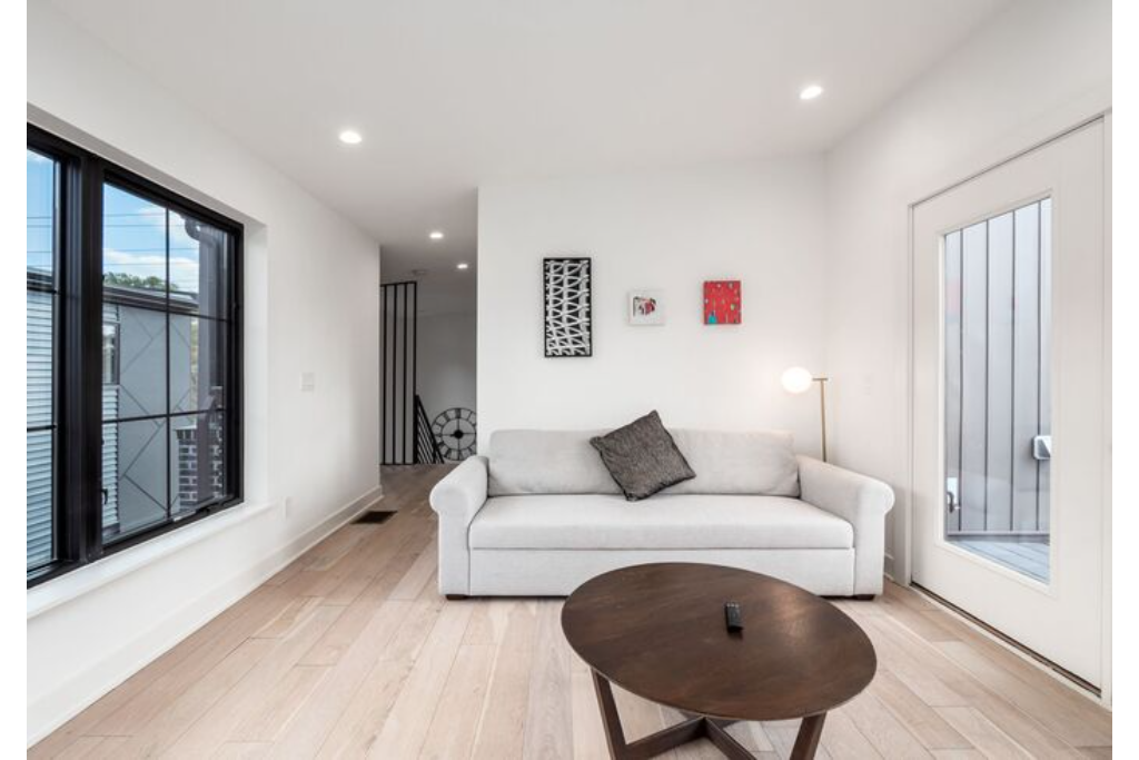 Second living room where you will find the pull out couch for two guest in our German Village house