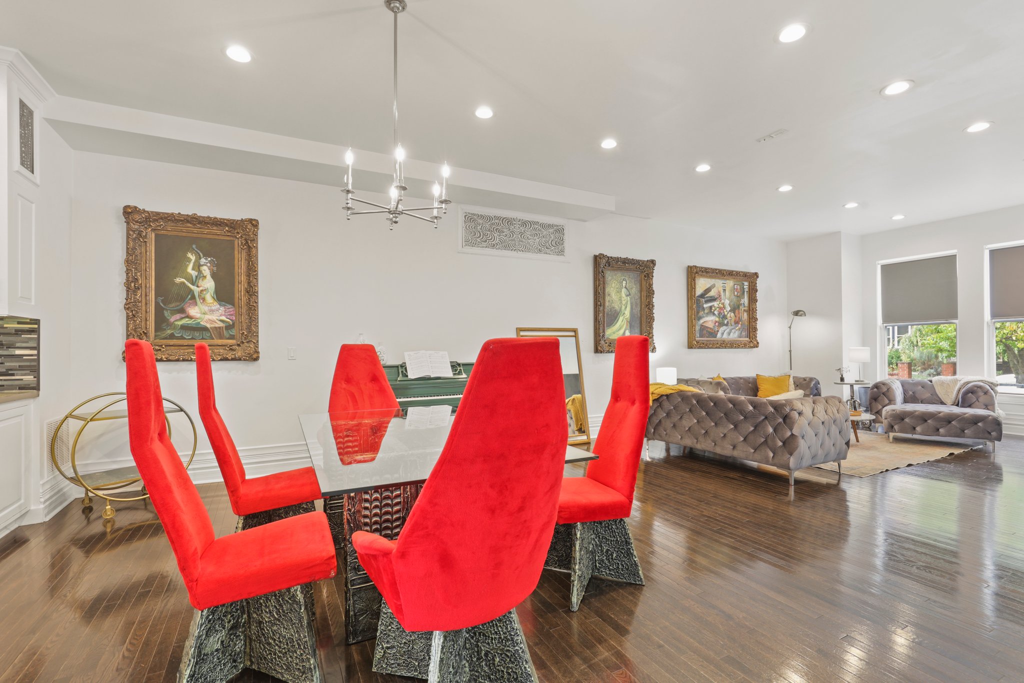 31 web or mls 0N4A2046