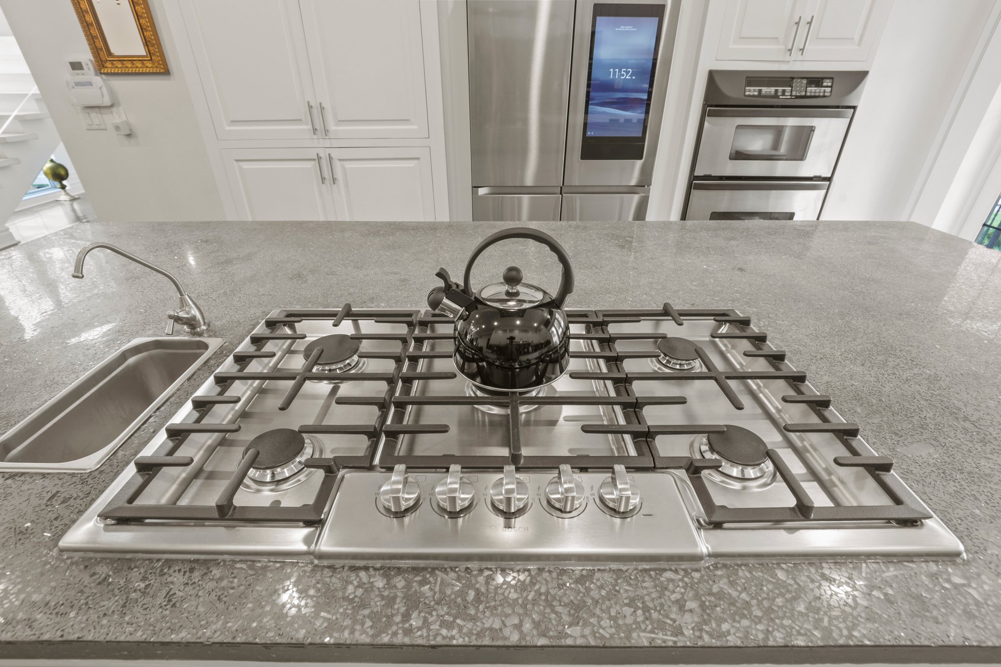 40 web or mls 0N4A2096