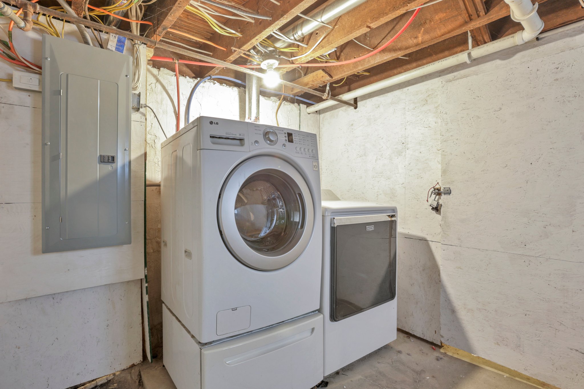 43 web or mls BS5A3232