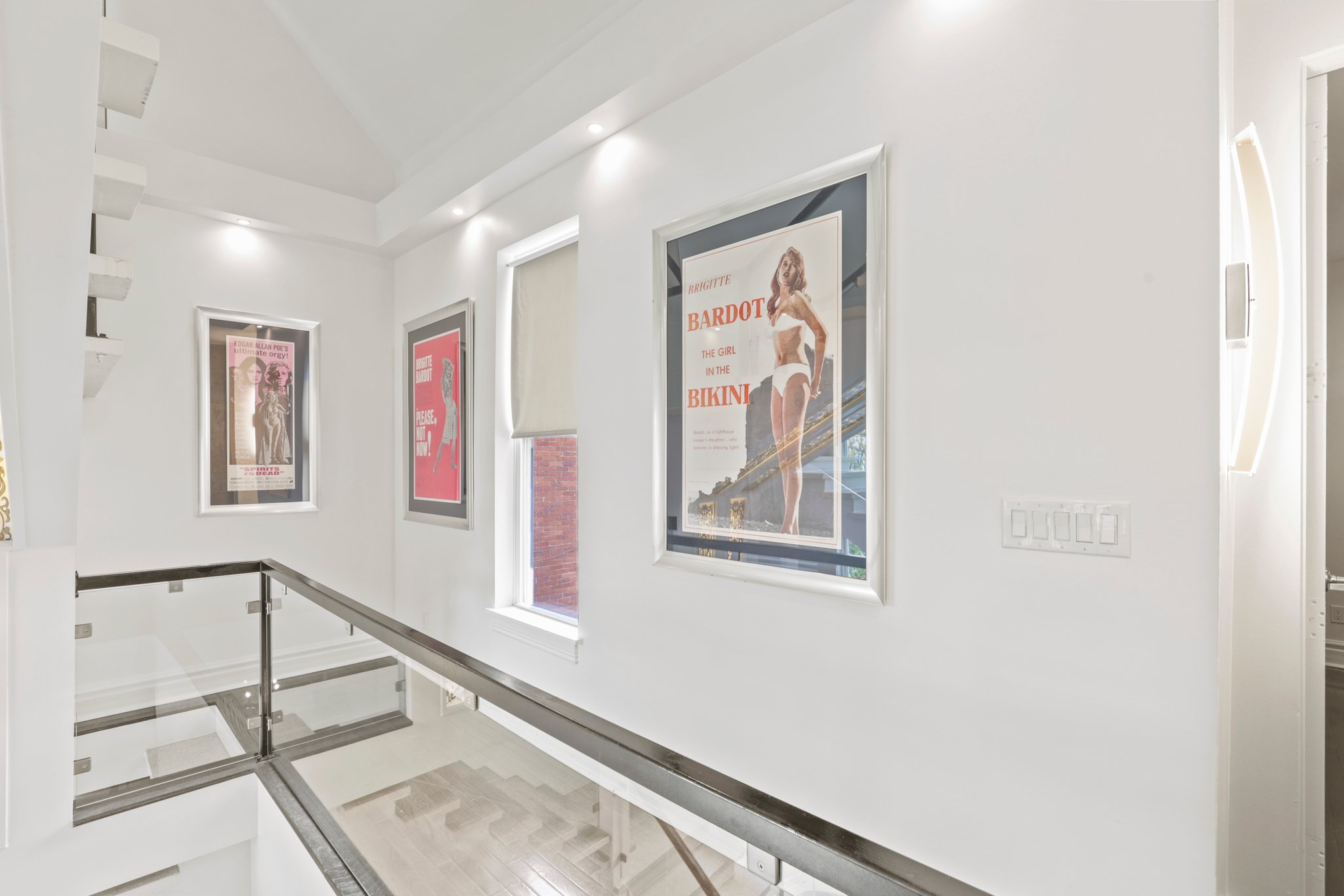 54 web or mls 0N4A2171