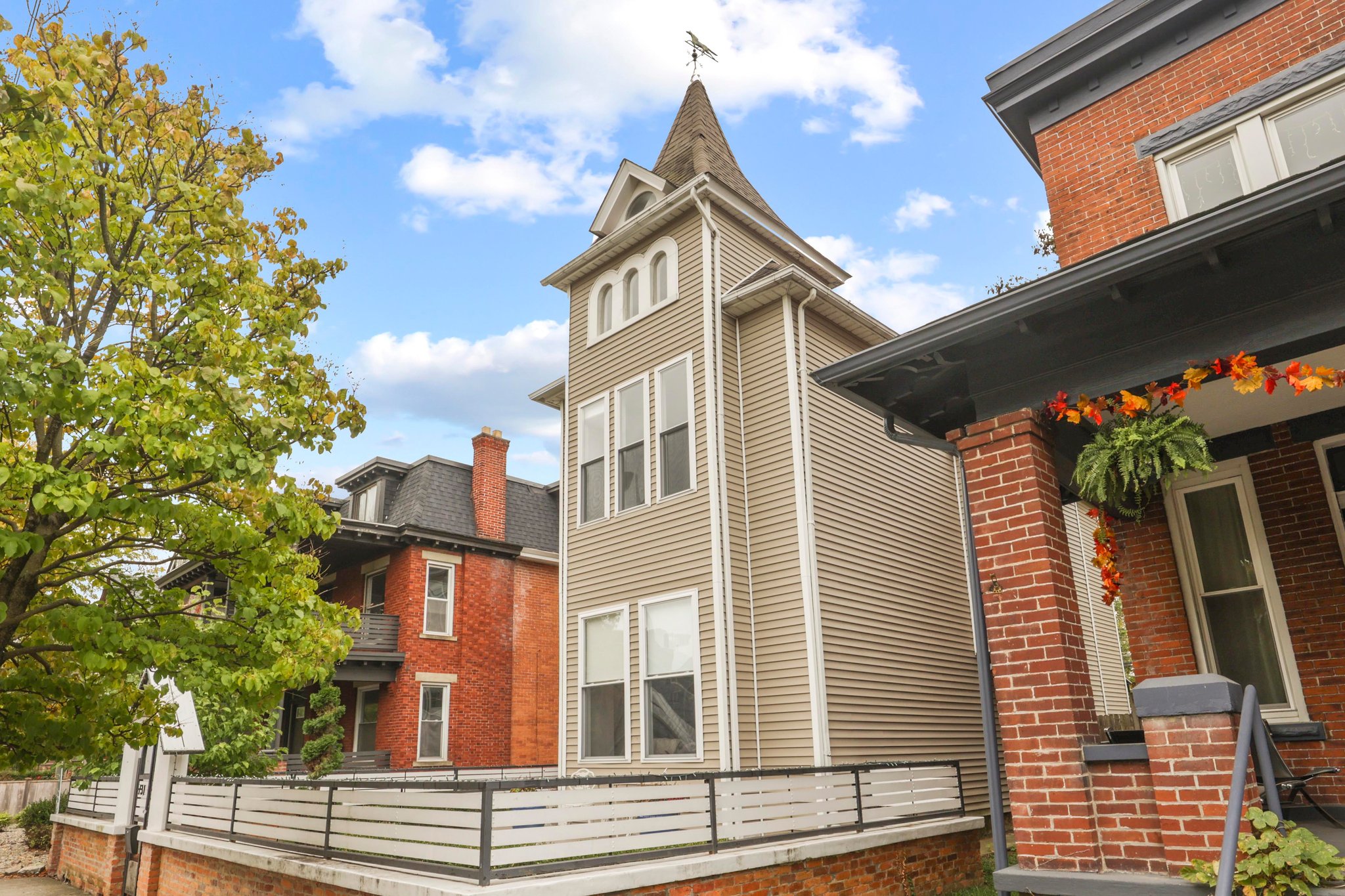 8 web or mls 0N4A1964 copy