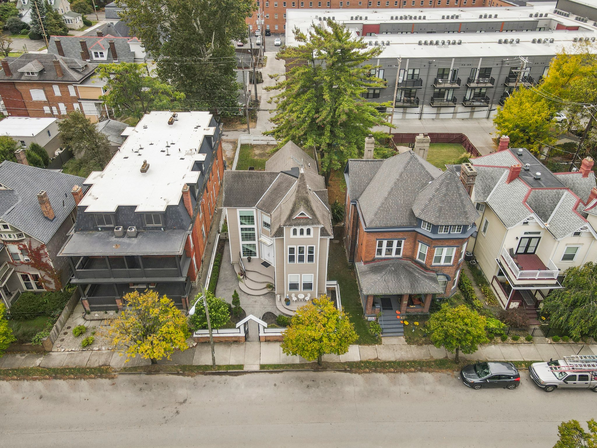 84 web or mls DJI 0596