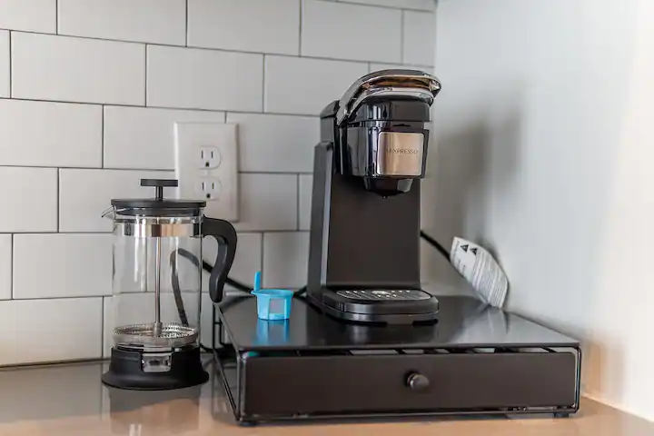 b94fce83 e3b1 425f 9605 590182eeee16